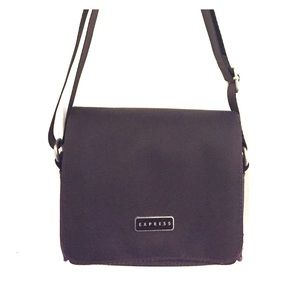 Express cross body bag w/ adjustable strap